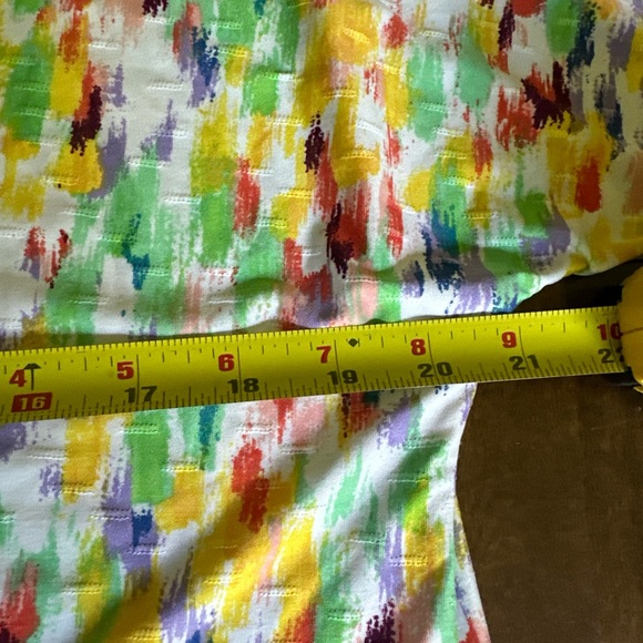 Ali Miles Top Tee‎ Size M Medium Artsy Art to Wear colorful Rainbow Tie Stretch